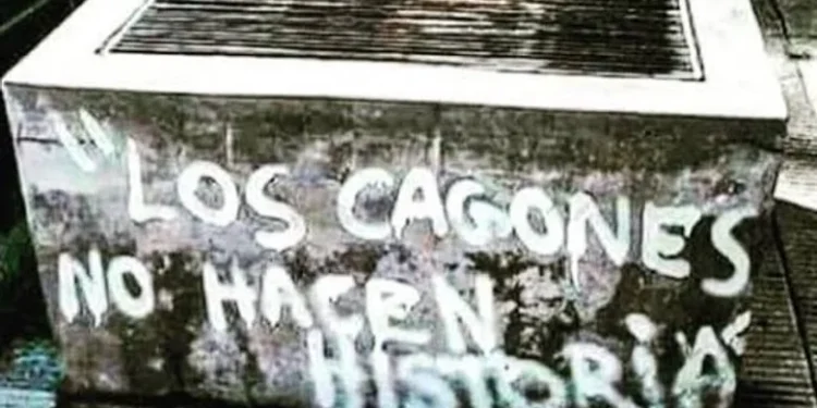 El estado de Whatsapp de Coudet tras la derrota de River en el Monumental
