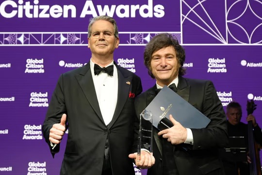 Scott Bessent defendió el swap con la Argentina y consideró al país “un aliado estadounidense»