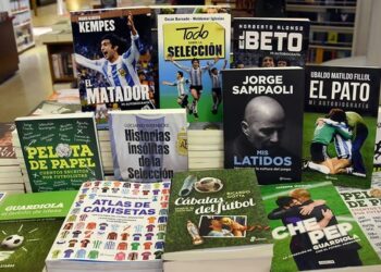 La literatura sale a la cancha: dos jornadas con historias, libros y protagonistas