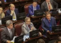 El Senado analiza paquete de proyectos de aliados para asegurar respaldo antes de tratar reformas del Gobierno
