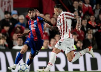 San Lorenzo cayó ante Instituto, líder de la Zona A, y se hundió en el fondo del Torneo Clausura