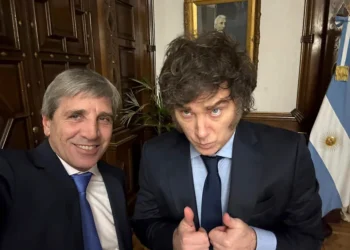 Números verdes y rojos de los 1.000 días de Milei: cómo cambiaron los principales indicadores de la economía argentina