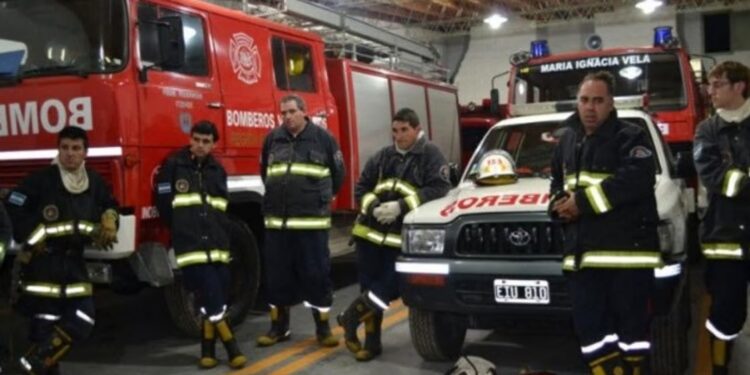 Jaldo reasignó $700 millones a bomberos tras reclamos por fondos