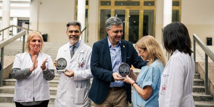 «Nuestros hospitales son formadores de talento: son hospitales escuela»