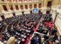 La diputada nacional de La Libertad Avanza (LLA) por Mendoza, Mercedes Llano, presentó en la Cámara baja del Congreso un proyecto de resolución que busca “suspender” por un mes el sueldo de los legisladores que realicen «insultos o expresiones injuriosas, soeces o denigrantes» en el ámbito de la Cámara.