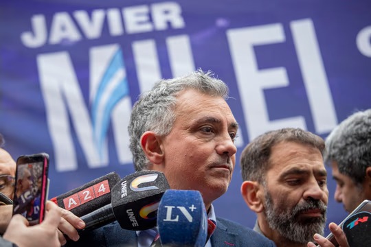 Provincia: LLA arremete contra el cobro de tasas municipales