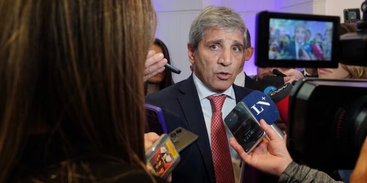 Otra mala noticia para el Gobierno: la inversión real cayó 5,4% en agosto