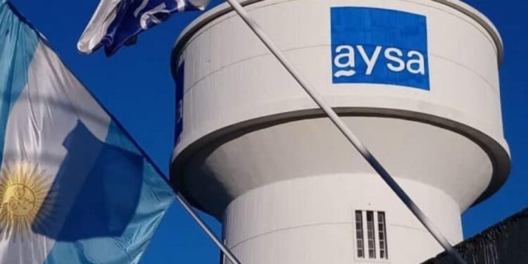 El Gobierno nacional define la concesión de AySA entre dos grupos empresarios