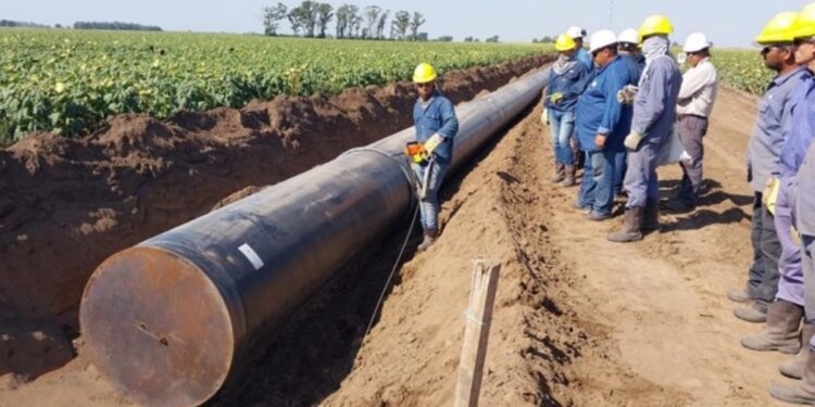 Peronismo dice que gasoducto “Kirchner” dio más dólares al Gobierno que el FMI
