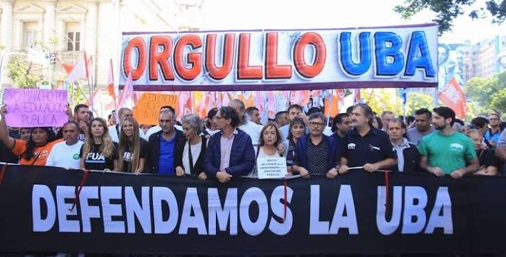 LA UBA CONVOCA A LA 5ª MARCHA UNIVERSITARIA CON UNA CAMPAÑA DE VIDEOS EN SUS REDES SOCIALES